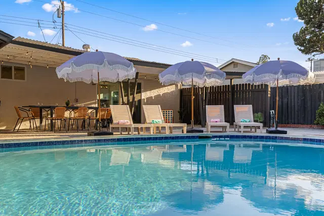 Exterior real estate photography example by LA Media Studio