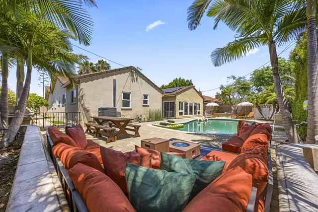Exterior real estate photography example by LA Media Studio