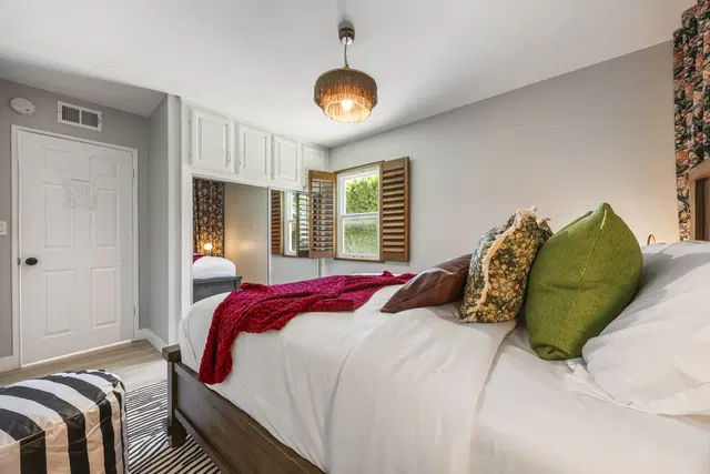 Interior real estate photography example by LA Media Studio